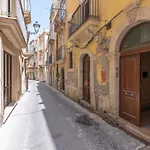 Asteria By Dimore In Sicily
